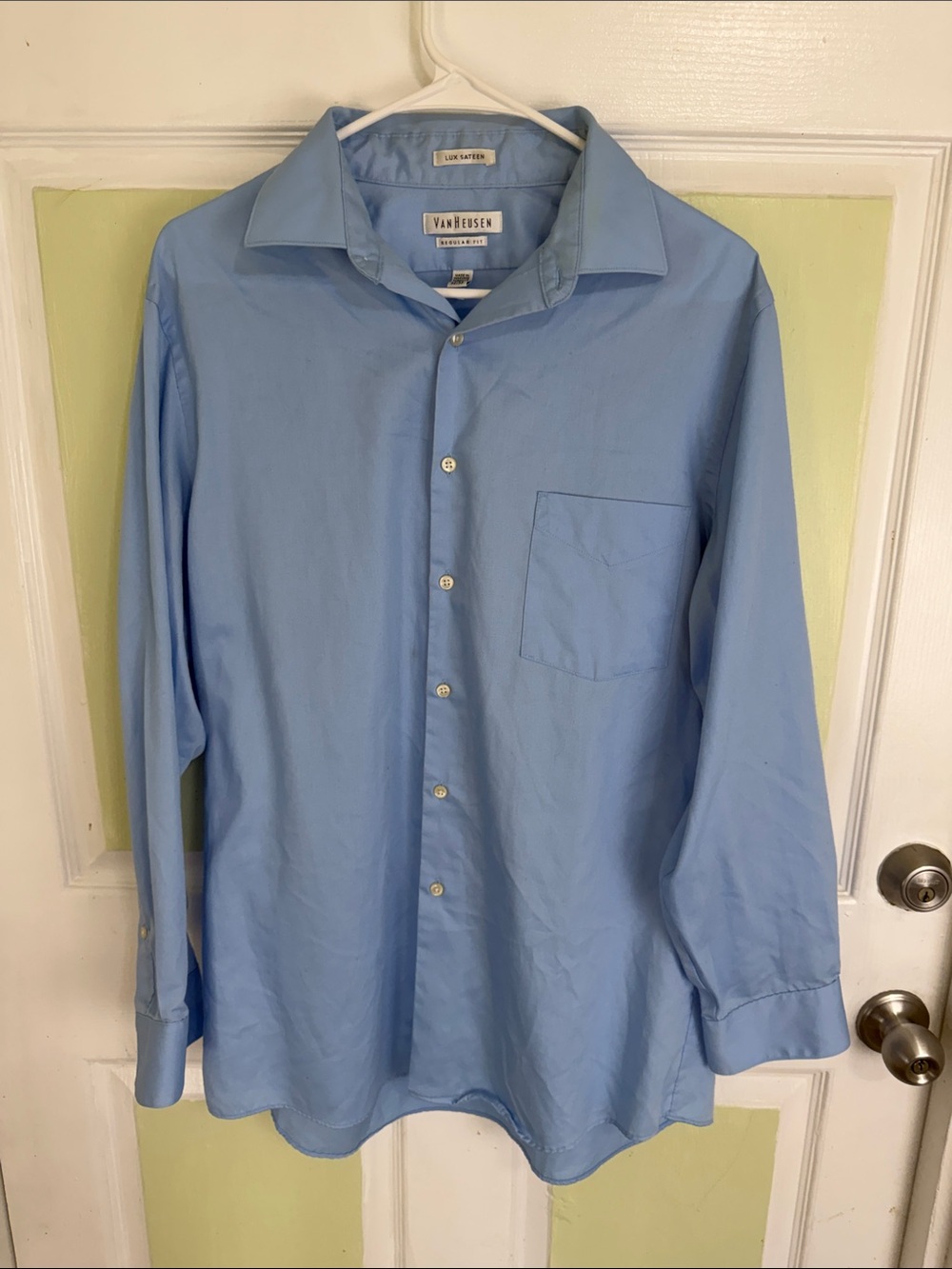 (2153) Van Heusen Men's Sky Blue Long-Sleeve Dress Shirt, Size: 16 (32-33)